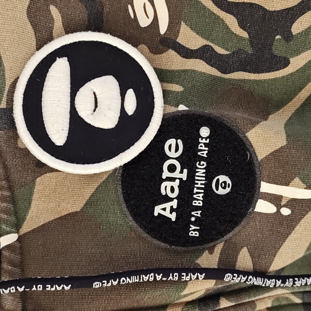 AAPE Camouflage Sweatshirt Glow In Dark, A Bathing Ape - Picture 6 of 7